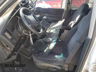 2001 Dodge Durango z VIN 1B4HS28Z01F604316, wystawiony jako Copart lot #50384445 z przebiegiem Nie podano mil oraz Szkoda całkowita • Salvage title. Historia ofert i sprzedaży dostępna na DreamBid. Obrazek 7.