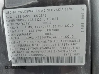 2008 Volkswagen Touareg V6 z VIN WVGBE77LX8D000610, wystawiony jako Copart lot #58434065 z przebiegiem 208 718 mil mil oraz Czysty tytuł • Clean title. Historia ofert i sprzedaży dostępna na DreamBid. Obrazek 13.