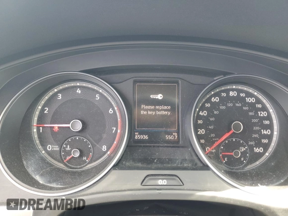 2019 Volkswagen Atlas SE with VIN 1V2DR2CA2KC525889, listed as a Copart auction lot 63623865 with 85,936 mi miles and Salvage title. Bid and sale history available at DreamBid. Image 9.