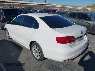 2013 Volkswagen Jetta SE with VIN 3VWDP7AJ4DM361390, listed as a IAAI auction lot 42683606 with 229,967 mi miles and . Bid and sale history available at DreamBid. Image 3.
