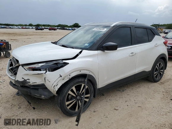 2019 Nissan Kicks SR with VIN 3N1CP5CU7KL516370, listed as a Copart auction lot 54486635 with 112,250 mi miles and Salvage Title. Bid and sale history available at carsss.com. Image 1.
