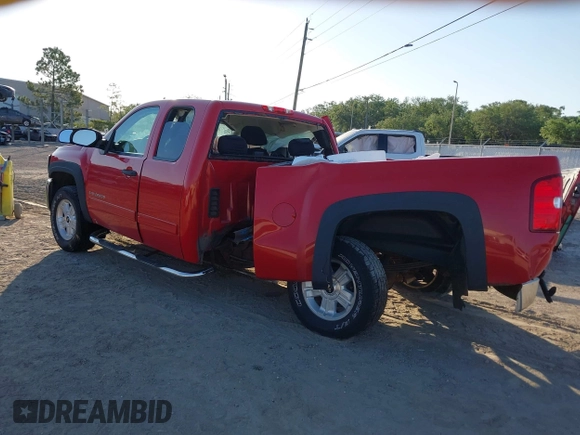 2012 Chevrolet Silverado 1500 LT with VIN 1GCRKSE71CZ160312, listed as a IAAI auction lot 42055814 with Not Provided miles and . Bid and sale history available at DreamBid. Image 3.