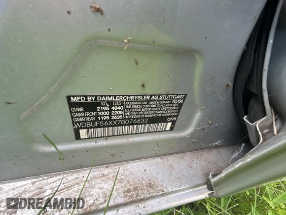 2007 Mercedes-Benz E 350 z VIN WDBUF56XX7B076632, wystawiony jako Copart lot #59032795 z przebiegiem 130 410 mil mil oraz Szkoda całkowita • Salvage title. Historia ofert i sprzedaży dostępna na DreamBid. Obrazek 10.