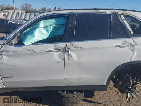2016 BMW X5 sDrive35i with VIN 5UXKR2C52G0R69101, listed as a IAAI auction lot 41807519 with 1 mi miles. Bid and sale history available at carsss.com. Image 15.