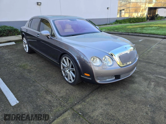 2006 Bentley Flying Spur with VIN SCBBR53W66C034319, listed as a Copart auction lot 87561075 with 85,166 mi miles and Salvage title. Bid and sale history available at DreamBid. Image 1.