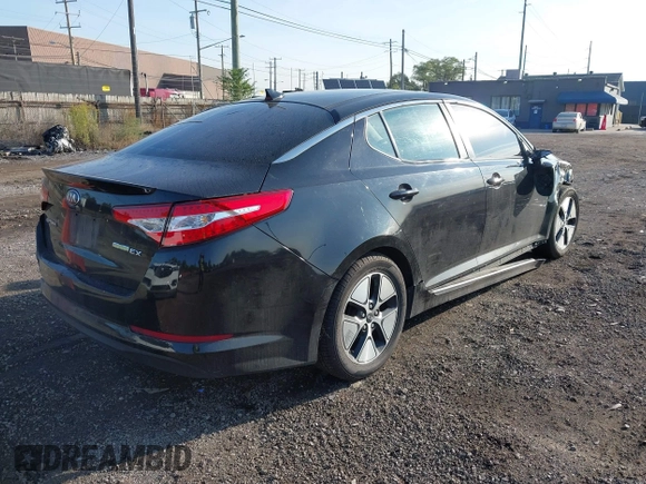 2013 Kia Optima Hybrid EX with VIN KNAGM4AD4D5040177, listed as a IAAI auction lot 40496029 with Not Provided miles. Bid and sale history available at carsss.com. Image 4.