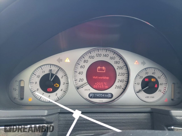 2005 Mercedes-Benz E 500 z VIN WDBUF83J45X182589, wystawiony jako Copart lot #78574024 z przebiegiem 74 054 mil mil oraz Szkoda całkowita • Salvage title. Historia ofert i sprzedaży dostępna na DreamBid. Obrazek 9.