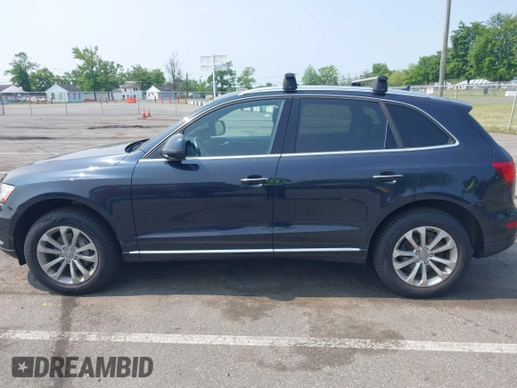 2016 Audi Q5 Premium Plus z VIN WA1L2AFP1GA121331, wystawiony jako IAAI lot #42416800 z przebiegiem 100 147 mil mil oraz . Historia ofert i sprzedaży dostępna na DreamBid. Obrazek 14.