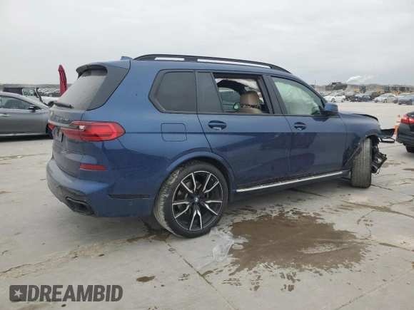 2022 BMW X7 xDrive40i with VIN 5UXCW2C04N9K27194, listed as a Copart auction lot 89009155 with 0 mi miles and Salvage Title. Bid and sale history available at carsss.com. Image 3.