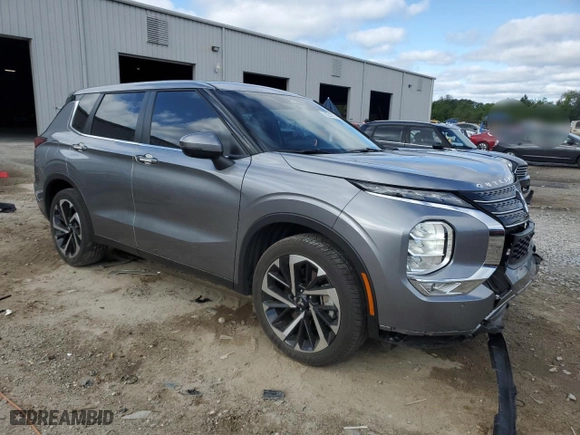 2023 Mitsubishi Outlander SE with VIN JA4J3UA86PZ026514, listed as a Copart auction lot 52232775 with 15,226 mi miles and Salvage Title. Bid and sale history available at carsss.com. Image 4.