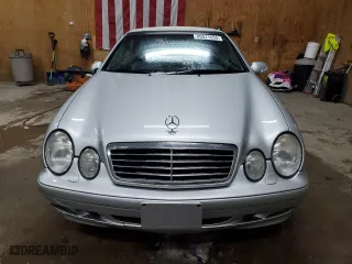 2000 Mercedes-Benz CLK-Class with VIN WDBLK65G7YT034199, listed as a Copart auction lot 45511555 with 147,306 mi miles and Clean Title. Bid and sale history available at carsss.com. Image 5.