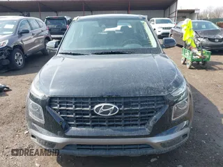 2022 Hyundai Venue SE with VIN KMHRB8A39NU198646, listed as a IAAI auction lot 41907792 with 24,131 mi miles and . Bid and sale history available at DreamBid. Image 12.