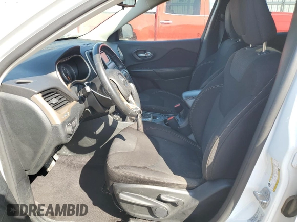 2016 Jeep Cherokee Latitude with VIN 1C4PJLCB6GW201337, listed as a Copart auction lot 50885755 with 185,135 mi miles and Salvage Title. Bid and sale history available at carsss.com. Image 7.