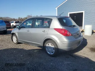 2009 Nissan Versa S z VIN 3N1BC13E29L501164, wystawiony jako Copart lot #52091975 z przebiegiem 95 963 mil mil oraz Czysty tytuł • Clean title. Historia ofert i sprzedaży dostępna na DreamBid. Obrazek 2.