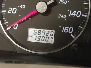 2002 Nissan Maxima GLE z VIN JN1DA31AX2T305310, wystawiony jako IAAI lot #42302521 z przebiegiem 68 920 mil mil oraz . Historia ofert i sprzedaży dostępna na DreamBid. Obrazek 15.