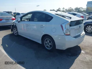 2010 Toyota Prius II with VIN JTDKN3DUXA0131219, listed as a IAAI auction lot 41635015 with Not Provided miles. Bid and sale history available at carsss.com. Image 3.