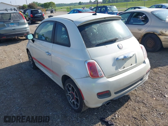 2012 FIAT 500 Sport z VIN 3C3CFFBR1CT186721, wystawiony jako IAAI lot #42268574 z przebiegiem 106 208 mil mil oraz . Historia ofert i sprzedaży dostępna na DreamBid. Obrazek 3.