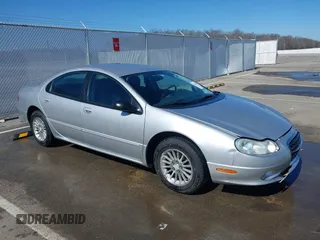 2004 Chrysler Concorde LXi z VIN 2C3HD36M64H664439, wystawiony jako IAAI lot #41661445 z przebiegiem 146 114 mil mil oraz . Historia ofert i sprzedaży dostępna na DreamBid. Obrazek 1.