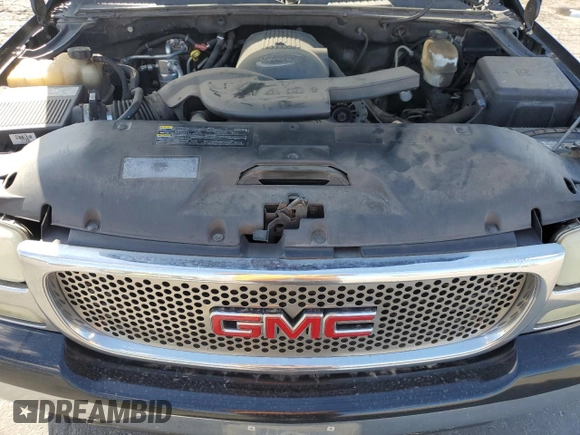 2004 GMC Yukon SLE with VIN 1GKEC13V44R263849, listed as a Copart auction lot 47528325 with 448,294 mi miles and Salvage Title. Bid and sale history available at carsss.com. Image 12.
