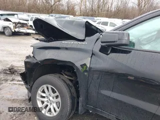 2021 Chevrolet Silverado 1500 RST with VIN 1GCRYEEK0MZ373192, listed as a IAAI auction lot 40924639 with Not Provided miles and . Bid and sale history available at DreamBid. Image 6.