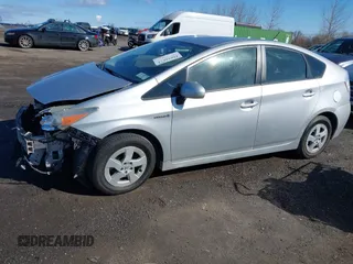 2010 Toyota Prius II with VIN JTDKN3DU1A0047225, listed as a IAAI auction lot 41833174 with 218,334 mi miles. Bid and sale history available at carsss.com. Image 2.