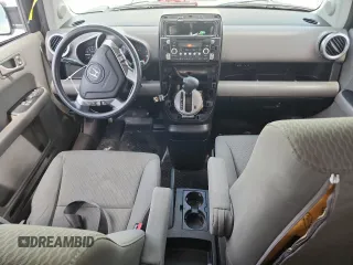 2011 Honda Element EX z VIN 5J6YH2H75BL000144, wystawiony jako Copart lot #60867165 z przebiegiem 127 013 mil mil oraz Nie do naprawy • Non repairable. Historia ofert i sprzedaży dostępna na DreamBid. Obrazek 8.