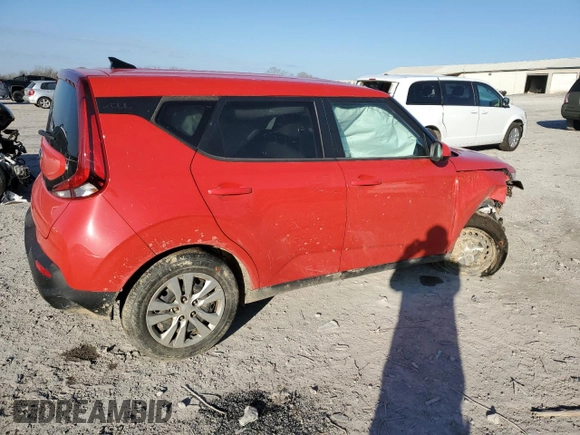 2020 Kia Soul LX with VIN KNDJ23AU4L7706837, listed as a Copart auction lot 50095475 with 26,351 mi miles and Salvage Title. Bid and sale history available at carsss.com. Image 3.