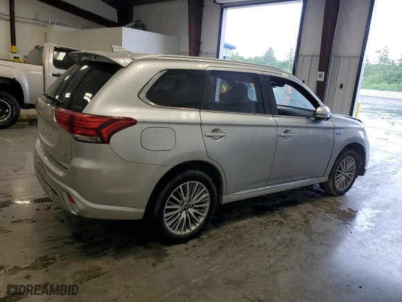 2020 Mitsubishi Outlander PHEV SEL with VIN JA4J24A56LZ041632, listed as a Copart auction lot 63793884 with 0 mi miles and Salvage Title. Bid and sale history available at carsss.com. Image 3.
