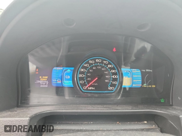 2012 Ford Fusion Hybrid z VIN 3FADP0L34CR227740, wystawiony jako Copart lot #64989475 z przebiegiem 134 862 mil mil oraz Szkoda całkowita • Salvage title. Historia ofert i sprzedaży dostępna na DreamBid. Obrazek 9.