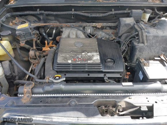 2003 Toyota Highlander with VIN JTEHF21A330140984, listed as a IAAI auction lot 42060638 with 215,694 mi miles. Bid and sale history available at carsss.com. Image 10.