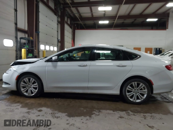 2015 Chrysler 200 Limited with VIN 1C3CCCAG5FN736711, listed as a IAAI auction lot 41417788 with 65,214 mi miles. Bid and sale history available at carsss.com. Image 14.