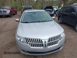 2011 Lincoln MKZ Hybrid with VIN 3LNDL2L32BR772184, listed as a IAAI auction lot 41925013 with 242,713 mi miles. Bid and sale history available at carsss.com. Image 6.