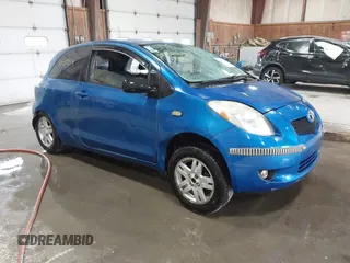 2007 Toyota Yaris z VIN JTDJT923475074316, wystawiony jako IAAI lot #42059316 z przebiegiem 204 506 mil mil oraz . Historia ofert i sprzedaży dostępna na DreamBid. Obrazek 1.