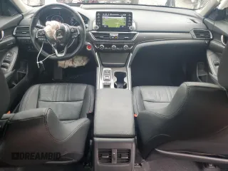 2020 Honda Accord Touring with VIN 1HGCV2F90LA031054, listed as a Copart auction lot 55806185 with 76,678 mi miles and Salvage title. Bid and sale history available at DreamBid. Image 8.
