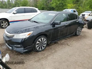 2017 Honda Accord Touring with VIN JHMCR6F77HC800393, listed as a Copart auction lot 59726055 with 138,301 mi miles and Salvage title. Bid and sale history available at DreamBid. Image 1.