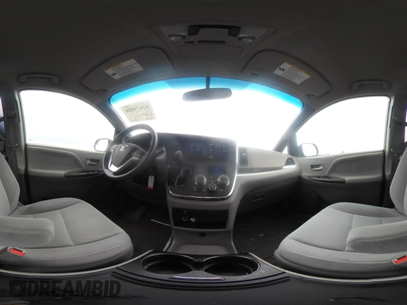 2016 Toyota Sienna LE AAS with VIN 5TDKK3DC2GS714907, listed as a IAAI auction lot 41679920 with 130,321 mi miles. Bid and sale history available at carsss.com. Image 18.