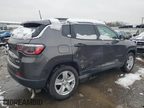 2022 Jeep Compass Altitude with VIN 3C4NJDBB0NT217079, listed as a Copart auction lot 44569765 with 8,818 mi miles and Salvage Title. Bid and sale history available at carsss.com. Image 3.