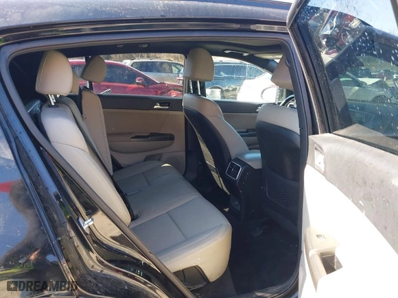 2021 Kia Sportage S with VIN KNDP6CACXM7867510, listed as a IAAI auction lot 41740288 with 64,198 mi miles. Bid and sale history available at carsss.com. Image 8.