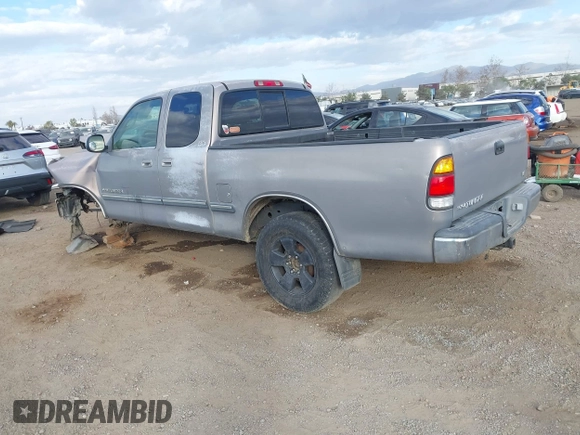 2000 Toyota Tundra SR5 with VIN 5TBRT3411YS002814, listed as a IAAI auction lot 41253815 with 155,327 mi miles and . Bid and sale history available at DreamBid. Image 3.