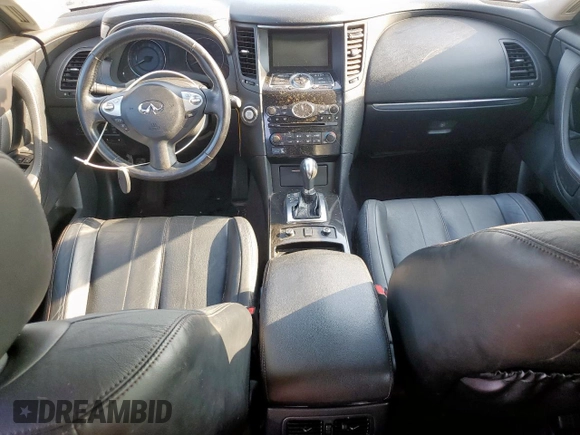 2017 Infiniti QX70 z VIN JN8CS1MW2HM414787, wystawiony jako Copart lot #59272885 z przebiegiem Nie podano mil oraz Czysty tytuł • Clean title. Historia ofert i sprzedaży dostępna na DreamBid. Obrazek 8.