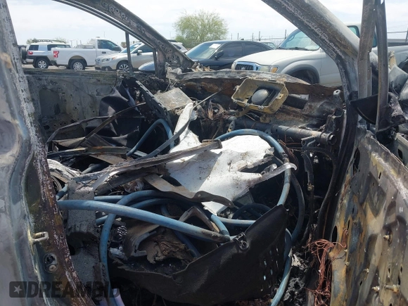 2025 Toyota Sienna XSE z VIN 5TDDRKEC7SS229054, wystawiony jako IAAI lot #42316730 z przebiegiem Nie podano mil oraz . Historia ofert i sprzedaży dostępna na DreamBid. Obrazek 5.