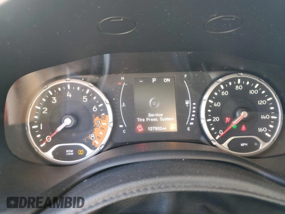 2018 Jeep Renegade Latitude z VIN ZACCJBBB5JPJ45726, wystawiony jako Copart lot #55466295 z przebiegiem 127 950 mil mil oraz Szkoda całkowita • Salvage title. Historia ofert i sprzedaży dostępna na DreamBid. Obrazek 9.
