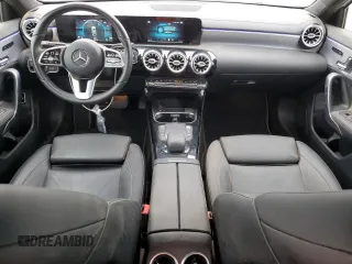 2021 Mercedes-Benz A 220 z VIN W1K3G4FB0MJ314147, wystawiony jako Copart lot #59984445 z przebiegiem 37 304 mil mil oraz Szkoda całkowita • Salvage title. Historia ofert i sprzedaży dostępna na DreamBid. Obrazek 8.