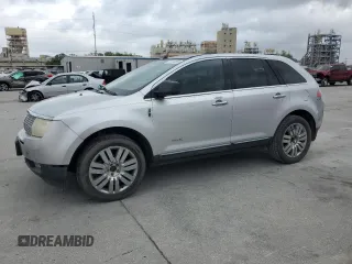 2010 Lincoln MKX z VIN 2LMDJ6JC1ABJ25695, wystawiony jako Copart lot #51172225 z przebiegiem Nie podano mil oraz Szkoda całkowita • Salvage title. Historia ofert i sprzedaży dostępna na DreamBid. Obrazek 1.