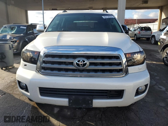 2014 Toyota Sequoia Platinum with VIN 5TDDW5G19ES096470, listed as a Copart auction lot 80758924 with 178,839 mi miles and Salvage Title. Bid and sale history available at carsss.com. Image 5.