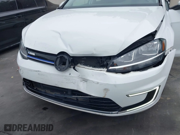 2017 Volkswagen Golf SE с VIN WVWKR7AU8HW953556, выставлен на аукционе IAAI как лот 42201220 с пробегом 74 711 миль миль и . История ставок и продаж доступна на DreamBid. Изображение 6.