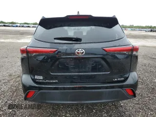 2022 Toyota Highlander LE z VIN 5TDBZRBH2NS181130, wystawiony jako Copart lot #51439145 z przebiegiem 80 927 mil mil oraz Czysty tytuł • Clean title. Historia ofert i sprzedaży dostępna na DreamBid. Obrazek 6.