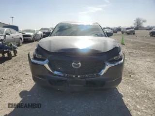 2020 Mazda CX-30 Select with VIN 3MVDMBCL7LM121406, listed as a Copart auction lot 49646315 with 28,101 mi miles and Salvage Title. Bid and sale history available at DreamBid. Image 5.
