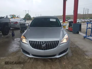 2015 Buick Regal z VIN 2G4GK5EX3F9286481, wystawiony jako IAAI lot #42247548 z przebiegiem 95 467 mil mil oraz . Historia ofert i sprzedaży dostępna na DreamBid. Obrazek 13.