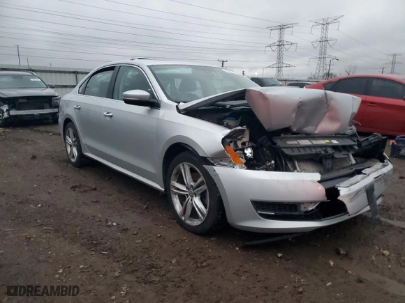 2014 Volkswagen Passat SE w/Sunroof with VIN 1VWBS7A33EC051984, listed as a Copart auction lot 85201944 with 89,312 mi miles and Salvage Title. Bid and sale history available at carsss.com. Image 4.